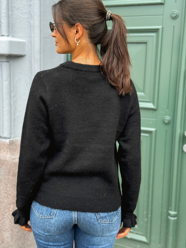 Lulu Knit Frill Cuff O-Neck - Black - Image 2