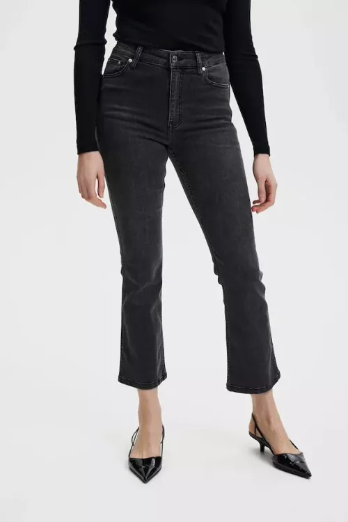 Emilinda Flared Cropped Jeans