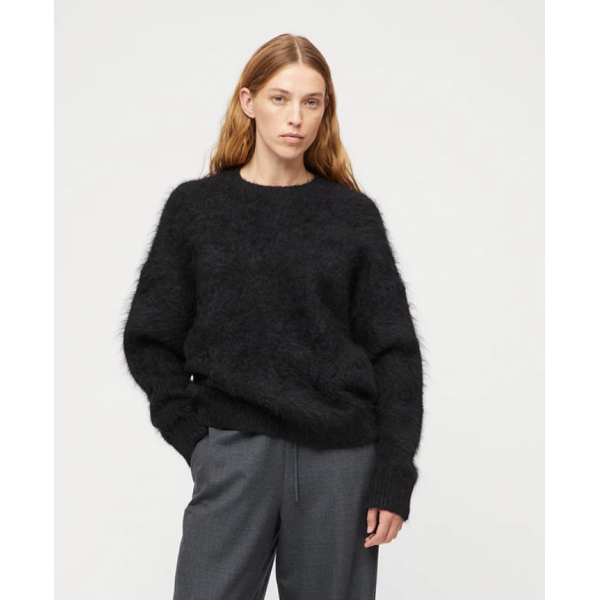 MOUNTAIN OVERSIZED FURRY JUMPER