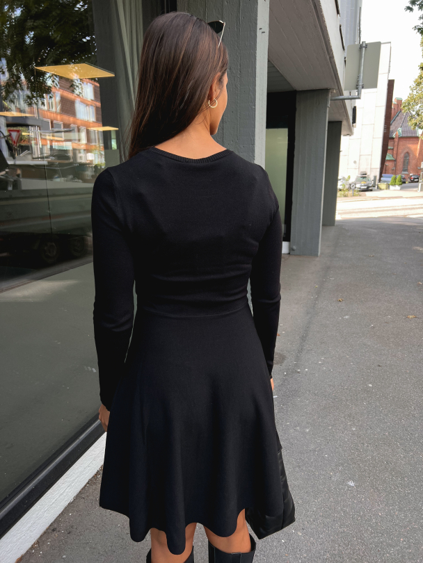 Becco Knit Dress - Black  - Image 8
