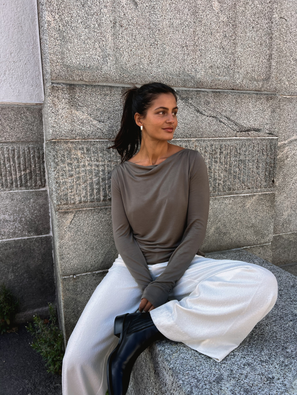 Elianna Top - Truffle  - Image 4