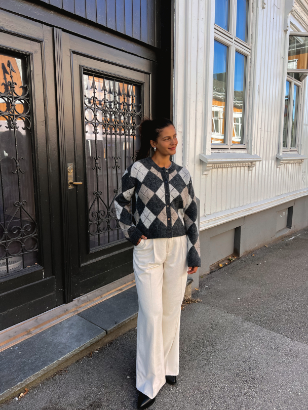 Filippa Argyle Cardigan - Grey Argyle  - Image 7