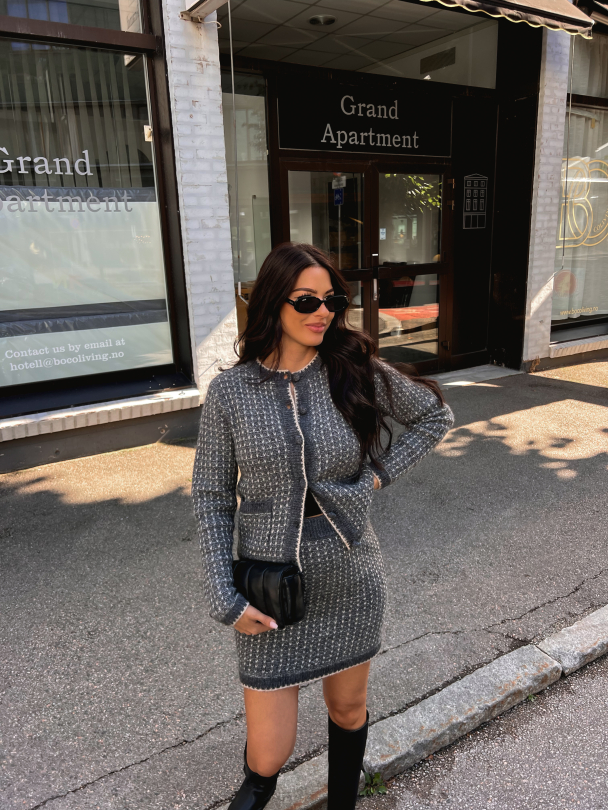 Sine Short Knit Skirt - Volcanic Ash  - Image 6