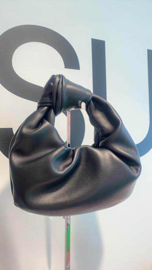 Nelly Knot Bag Blk