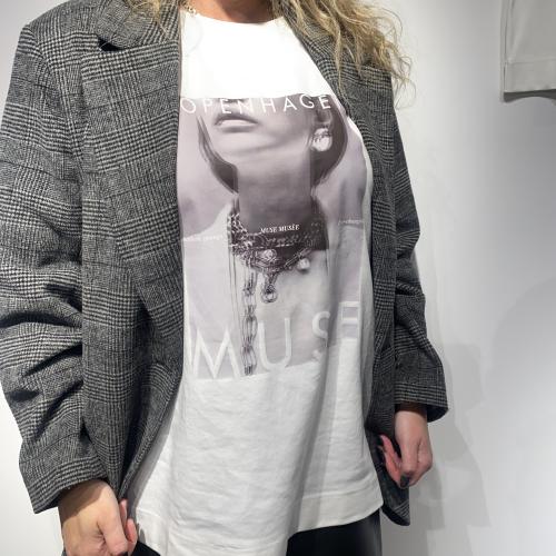 Muse Long Tee