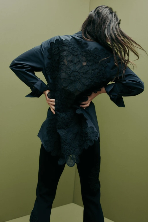 Motion Geometric Circle Shirt - Black  - Image 1
