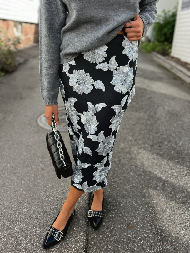 Flower Mesh Pencil Skirt - Gray Pinstripe Combo - Image 1