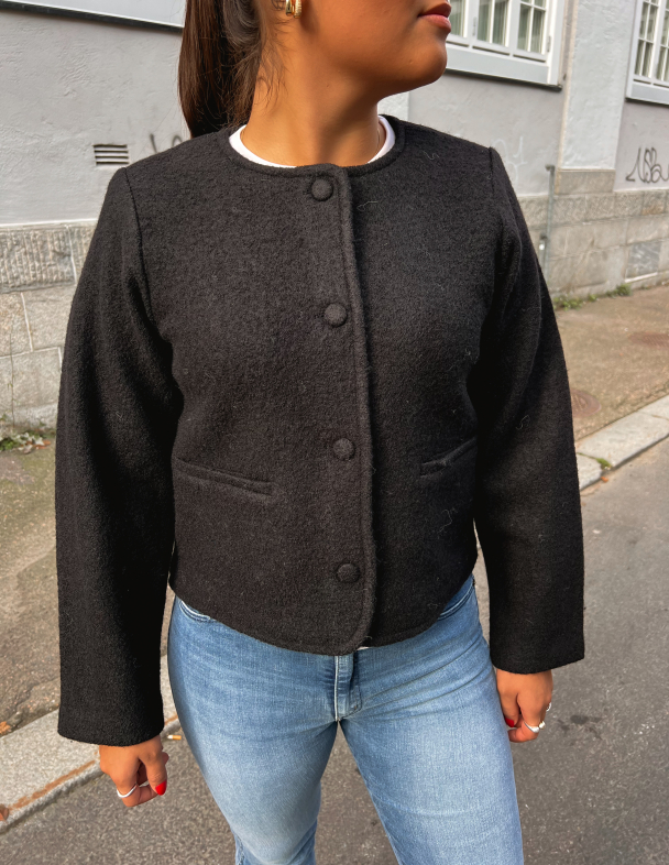 Darla Knit Short Cardigan - Black - Image 1
