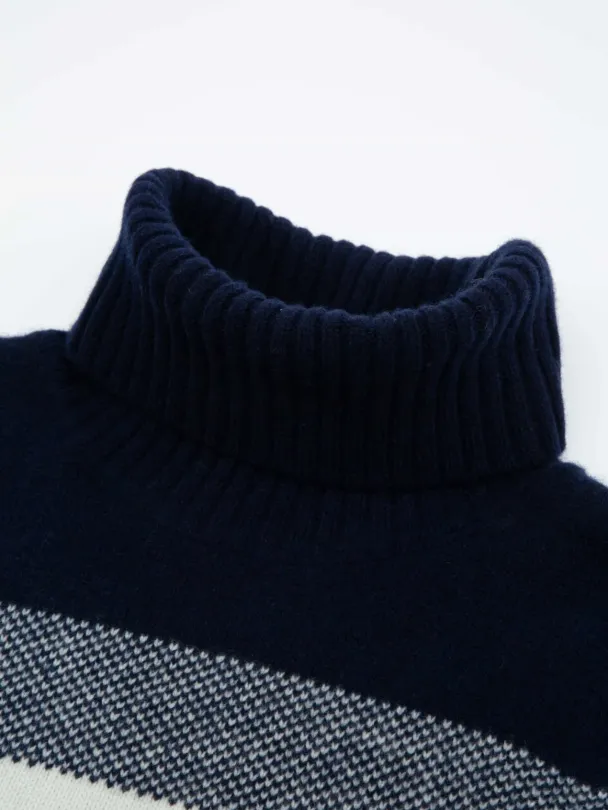 WOOLLAND Galdhøpiggen Sweater - Image 5