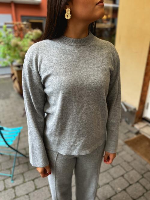 Emilie O-Neck Knit Pullover - Light Grey Melange 