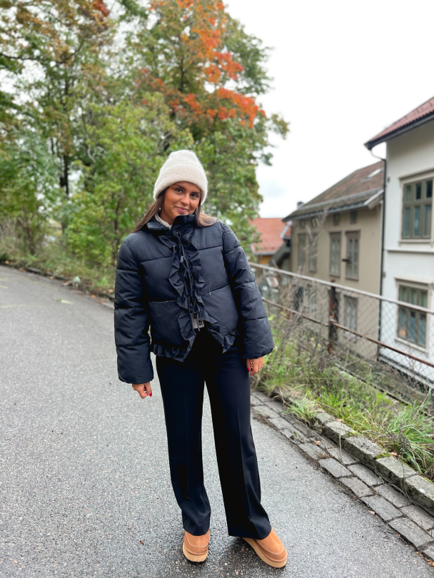 Malino Padded Jacket - Black - Image 7