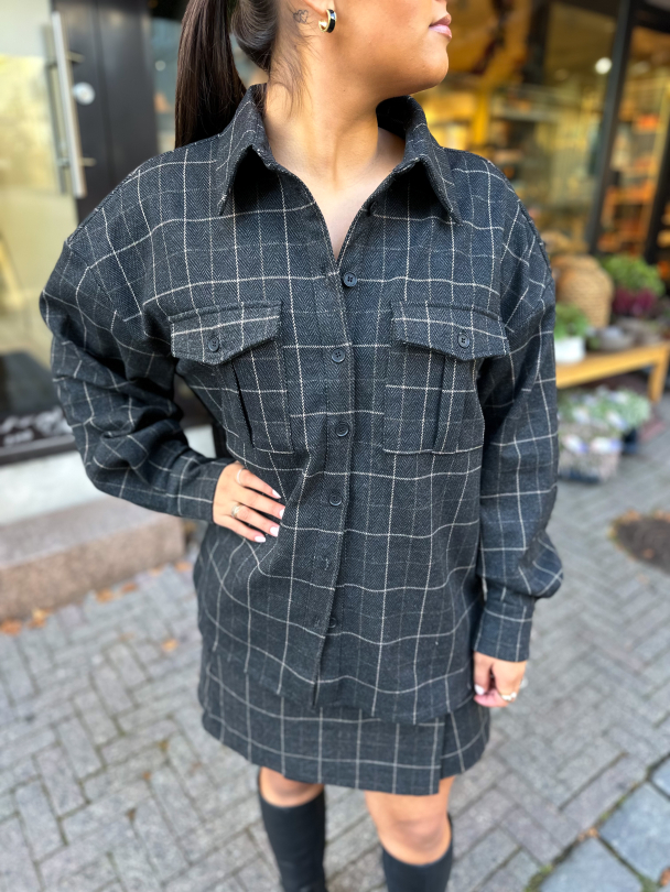 Gracie shirt- Black and Brown - Image 1