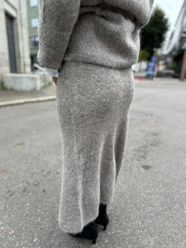 Gabella Midi Knit Skirt - Steel Gray - Image 2