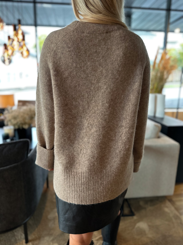 Roy Knit Raglan O-Neck  - Beige Melange - Image 2
