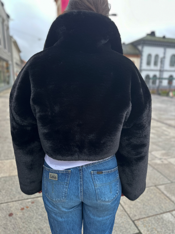 Faux Fur Crop Jacket - Black  - Image 2