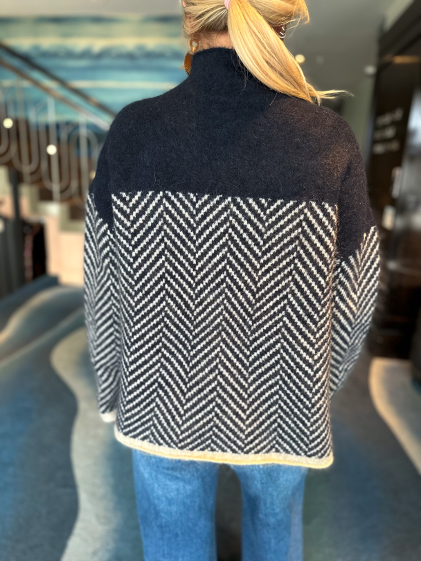 Herrin T-Neck - Vulcan  - Image 3