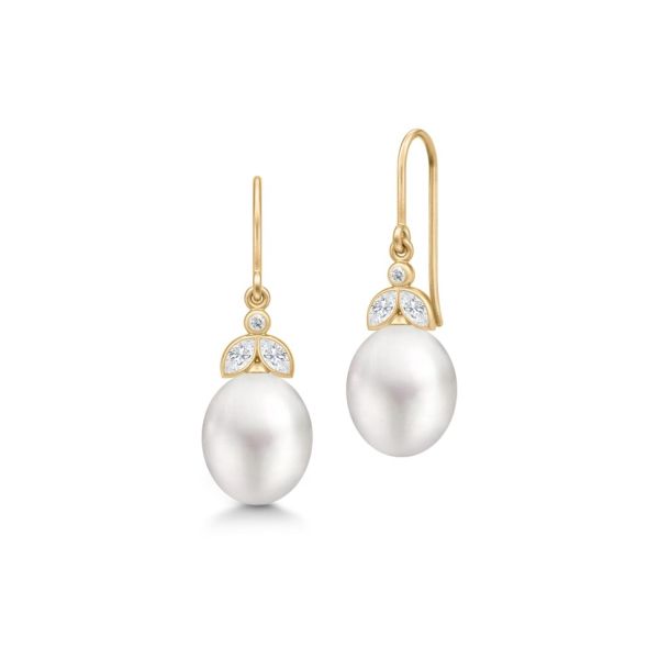 Classic Tasha Earrings White Pearl