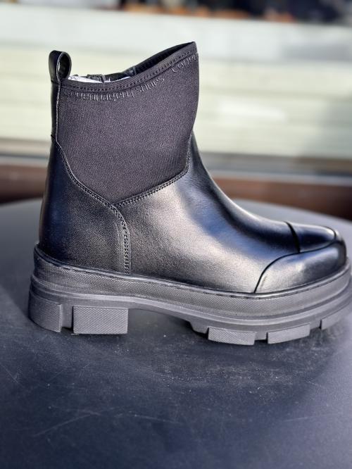 The Winter Boot Black   |   The Winter Boot Black fra Copenhagen Shoes