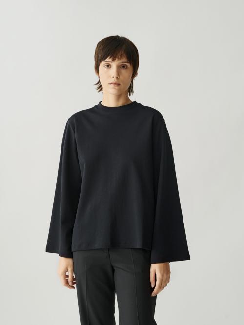 Amanda Longsleeve