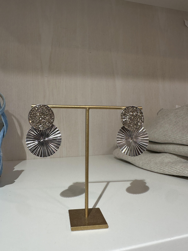 Lizzy Earrings Rhodium  - Cal Gold  - Image 2