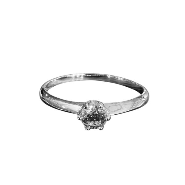 Ring i s&oslash;lv med zirkonia