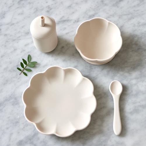 Jack o Juno | Little Poppy Dining Set - Cream