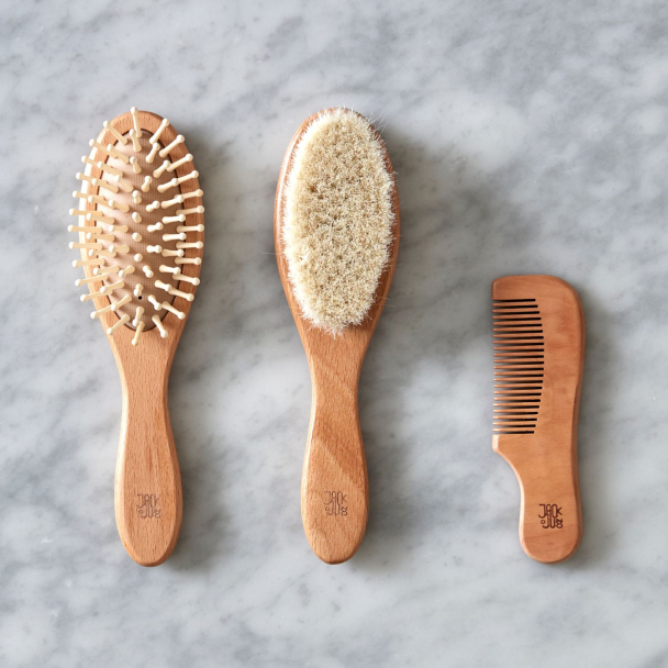 Jack o Juno | Hårbørstesett i tre - Image 2