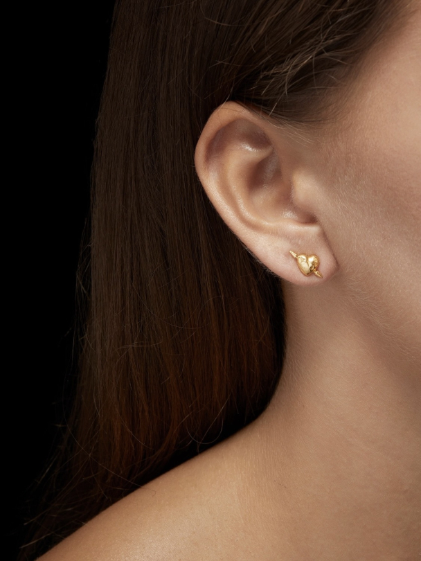 Tuvstarr's Heart Ear Stud Gold-plated Silver - Image 1