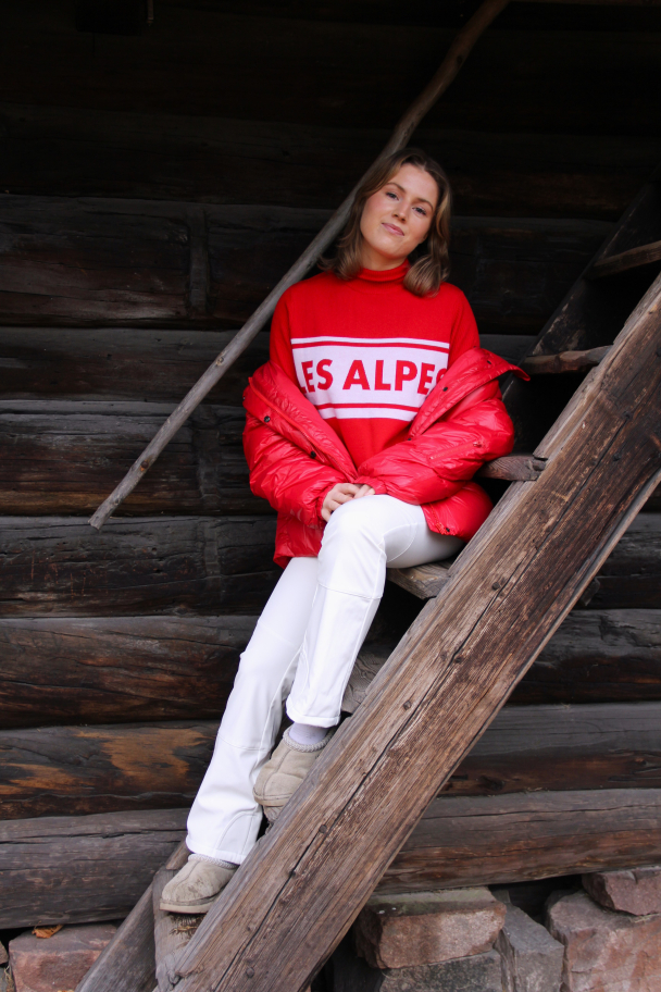 Les Alpes Knitted Sweater - Scarlet Red  - Image 4