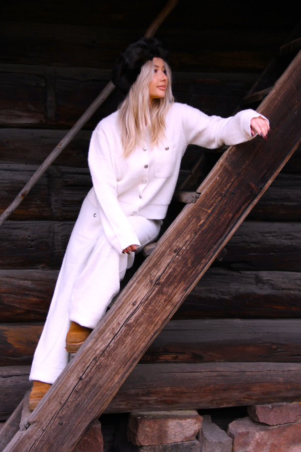 Sankt Moritz Knitted Trousers - Snow White - Image 7