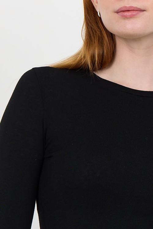 Josephine 1 O-neck 