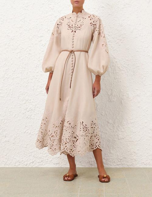 WYLIE EMBROIDERED BILLOW DRESS