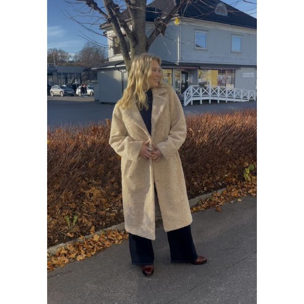 Galia coat