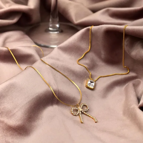 ORELIA Crystal Bow Necklace - Image 2