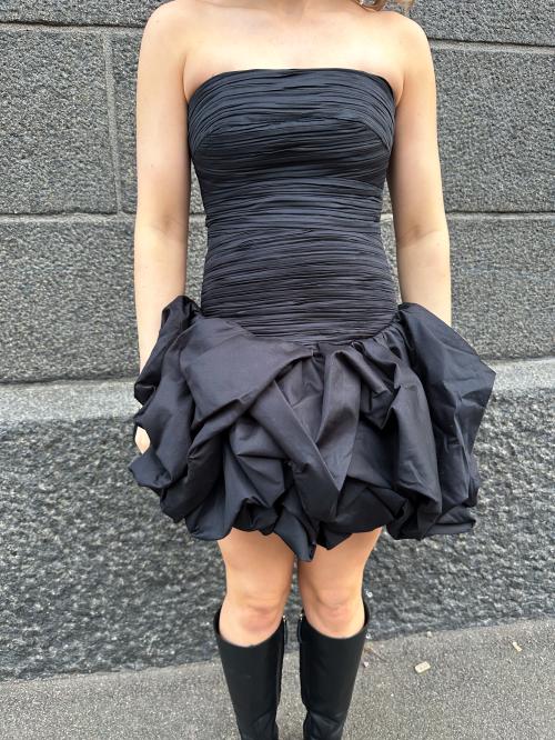 Violette Bubble Hem Mini Dress - Black 