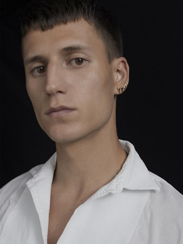 Mate Stud - Image 1