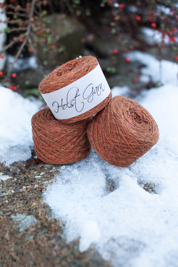 090 Ember- Holst garn Supersoft 