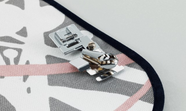 Skråbåndsfot F014N