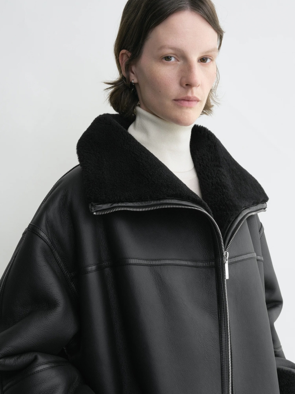 Signature Shearling Jacket - Image 4