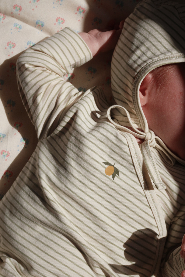 Konges Sløjd | Basic LS Newborn Body - Tea Stripe - Image 3