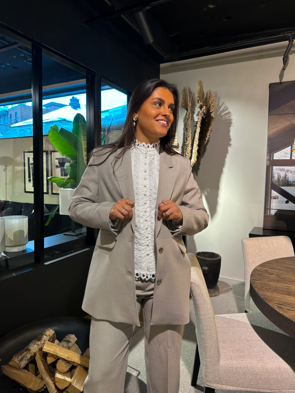 Rita Relaxed Blazer - Island Fossil  - Image 4