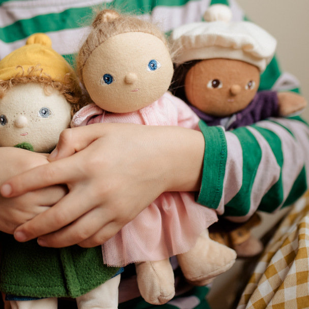 Dress Me Dinky - Mia Melody - Image 9