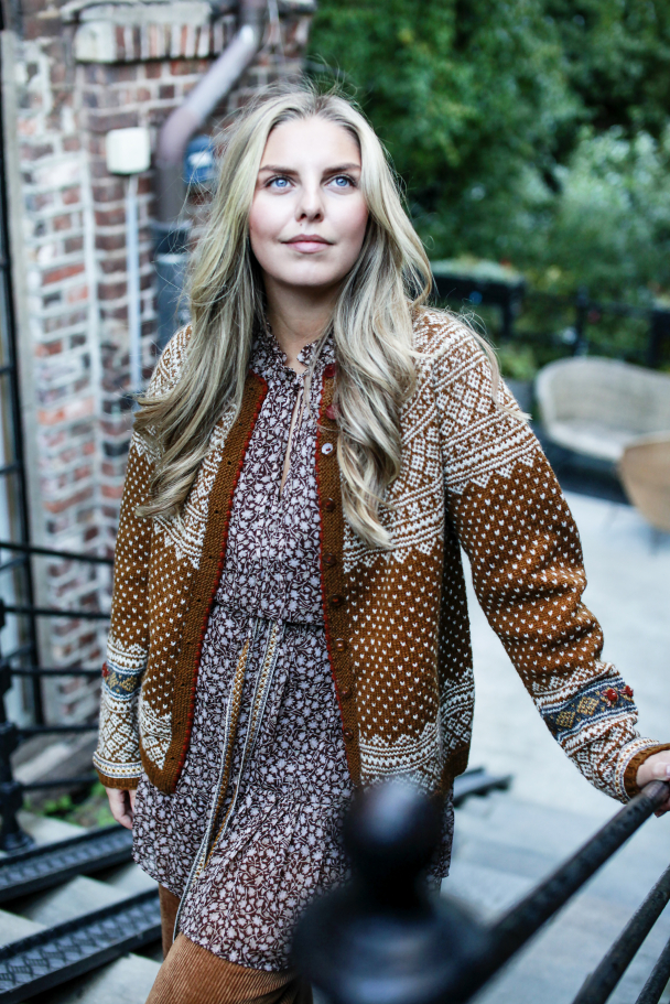 Rundt i dalen (ENG) - Image 1