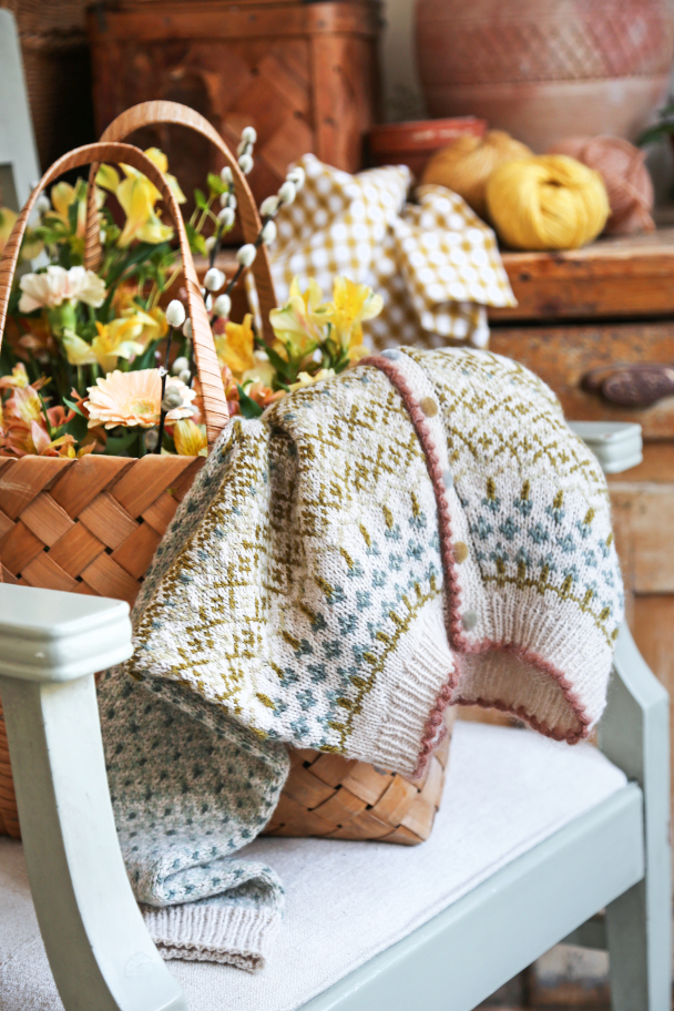 E- BOOK One year with Wiola cardigans ebook - Image 5