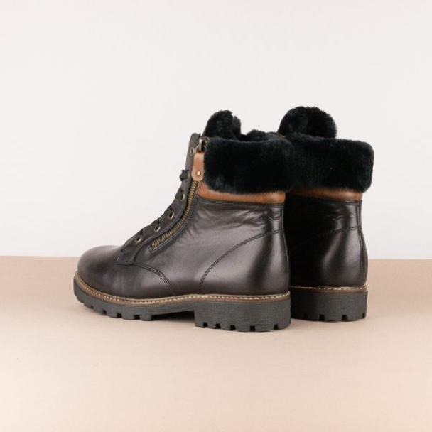 Remonte vinterboot med lammeskinnsfôr - Image 3