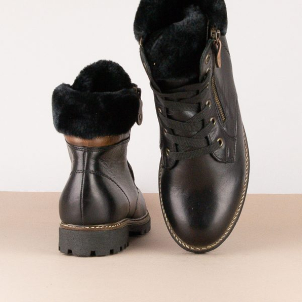 Remonte vinterboot med lammeskinnsfôr - Image 7