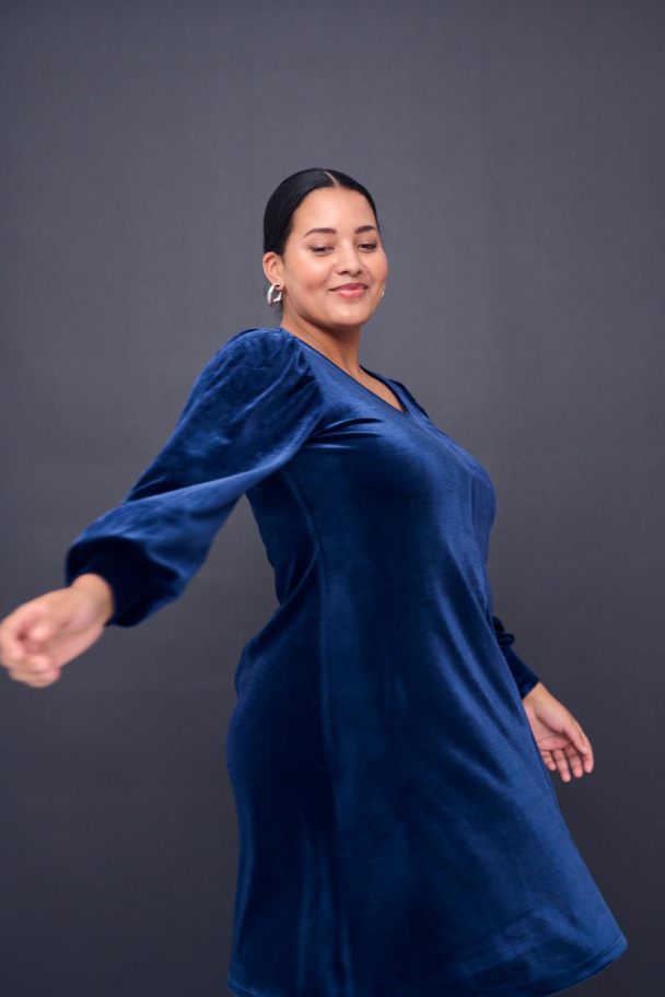 Kaffe Curve Hellen fløyelskjole - Image 3