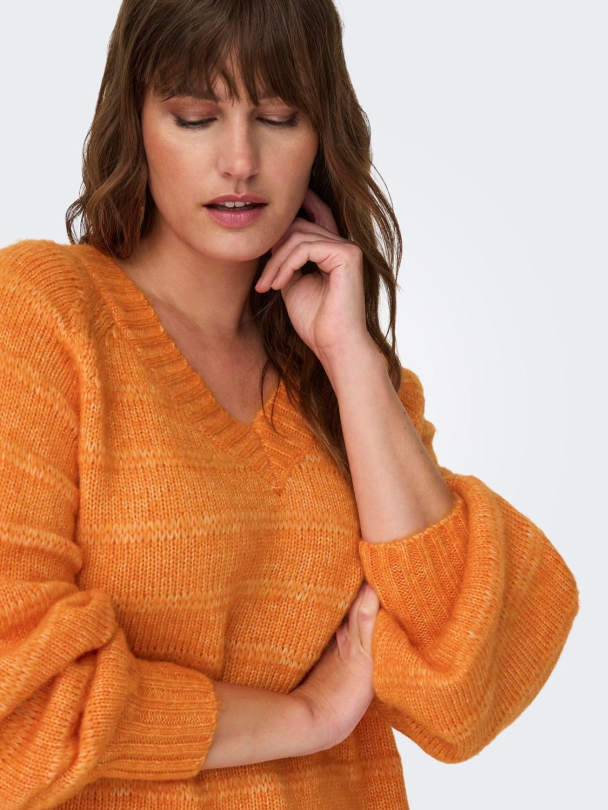 carCelina strikkegenser med v-hals - Image 6