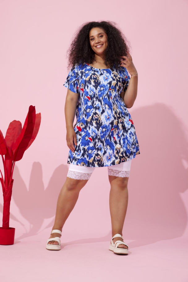 Zhenzi Kant sykkelshorts med blondekant - Image 4