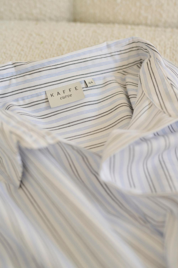 Kaffe Curve Selina stripete skjorte - Image 5